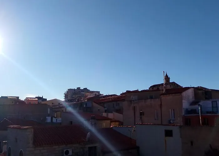 Pietra Sardinia - Luxury 165 M2 Historic Stone House With Fireplace And Rooftop Tempio Pausania